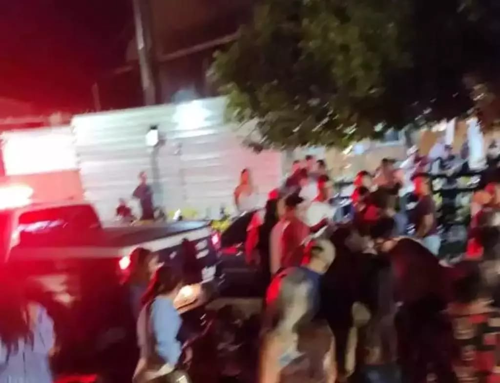 CONFUSÃO: Corretor de imóveis é preso por promover festa com adolescentes e bebida alcoólica