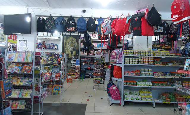 ARROMBAMENTO: Bandidos fazem arrastão na papelaria Holanda em Porto Velho