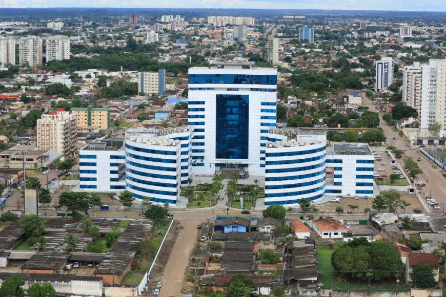 TENSÃO: Prédios do CPA e TJ tremem em Porto Velho e causam pânico