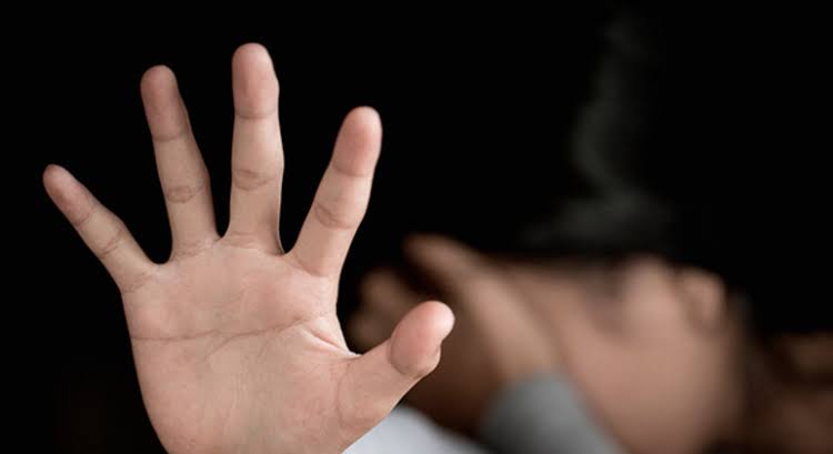 15 ANOS: Aluna revela na escola que sofreu abusos e vizinho é preso