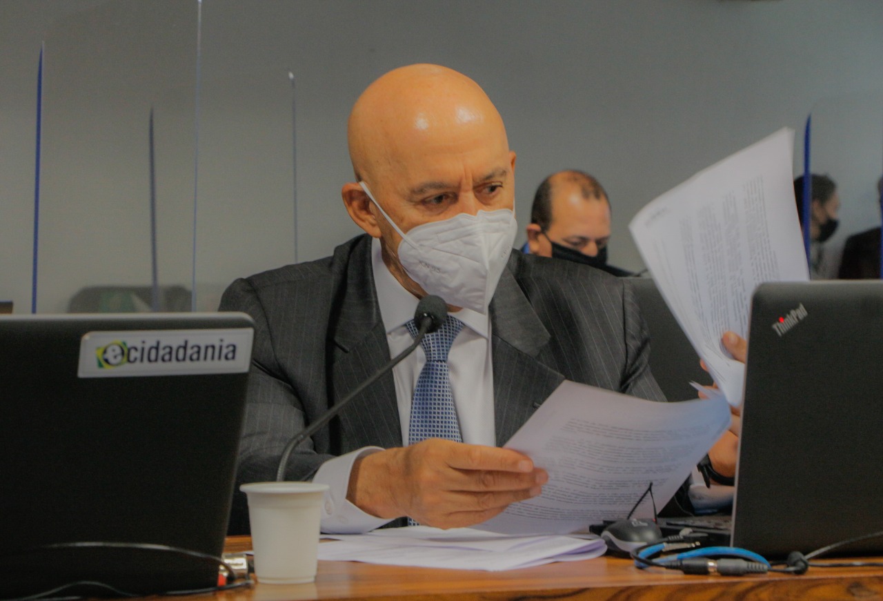TRABALHO: Senador Confúcio Moura diz concordar com a MP do Serviço Civil Voluntário