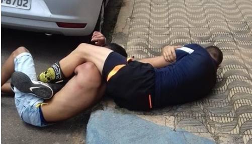 IMOBILIZADO: Advogado flagra ladrão furtando escritório para trocar por cerveja e cigarro em bar