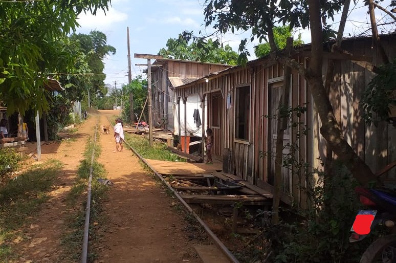 DESESPERO: Famílias do Triângulo e Vila Candelária serão despejadas e não têm para onde ir