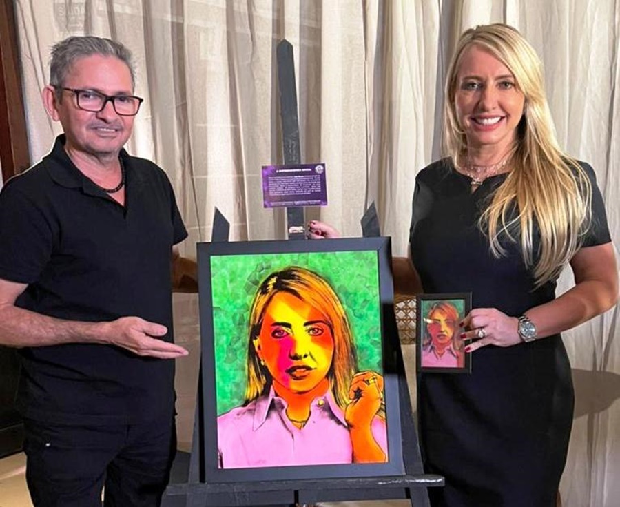 OBRA: Ieda Chaves recebe homenagem de artista plástico