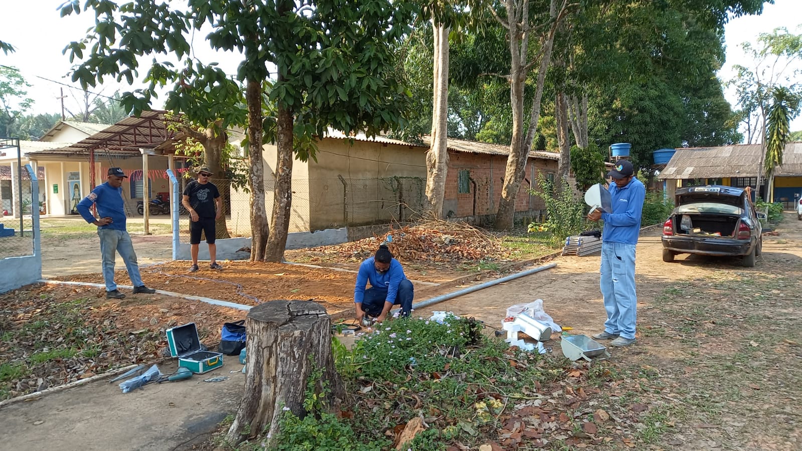 EDWILSON NEGREIROS: Paróquia e Escola Santa Clara recebem melhorias após pedido de vereador