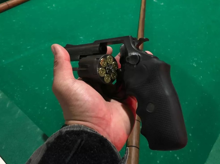 NO BAR: Integrante da LCP é preso armado após denúncia anônima 