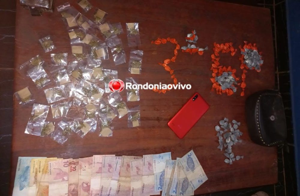 CAIU: Após tentar fugir em moto, traficante é preso pela PM com várias porções de drogas 