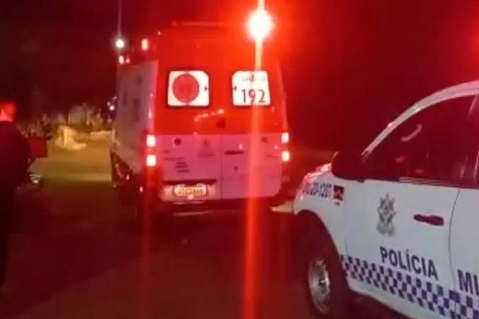 BRUTAL: Ocupantes de carro invadem casa e espancam adolescente 