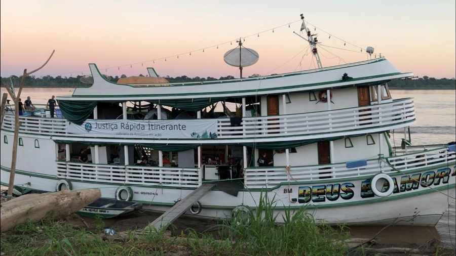 BAIXO MADEIRA: Demarcação é a primeira comunidade a receber a Justiça Rápida