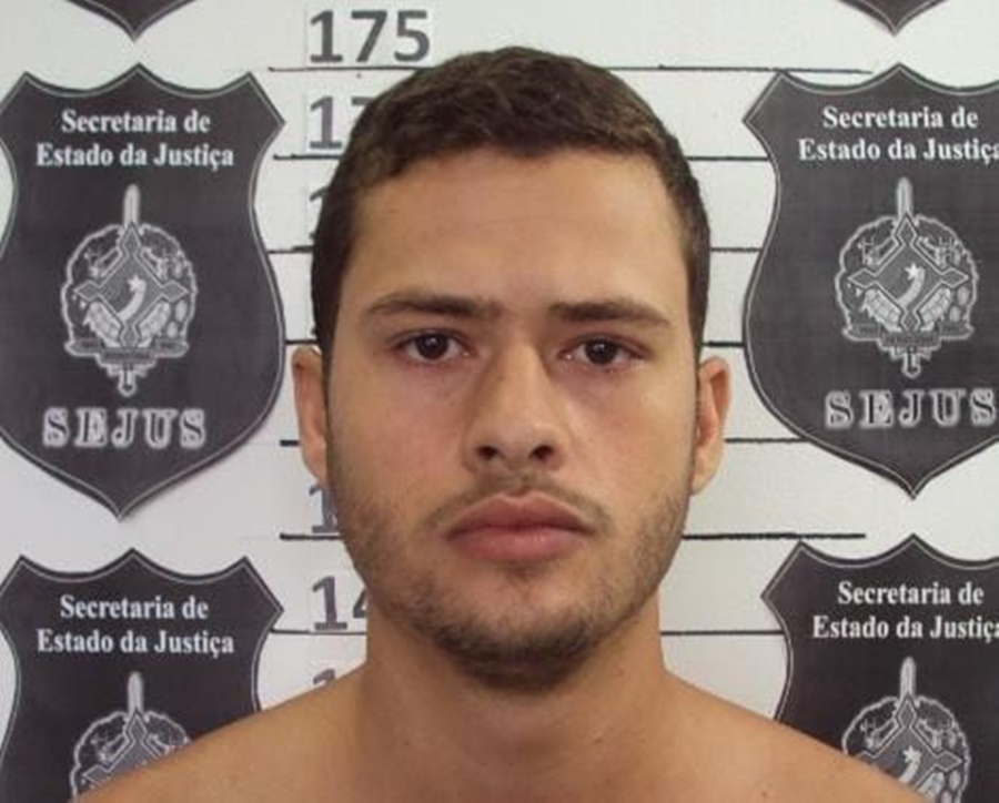 DENUNCIE: Criminoso que matou família a tiros é procurado pela polícia 