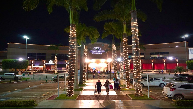 NATAL: Papai Noel chega durante o feriado de terça-feira (15) no Porto Velho Shopping