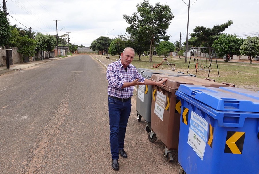 COLETA SELETIVA: Vilhena recebe 300 Contêineres do deputado Ezequiel Neiva