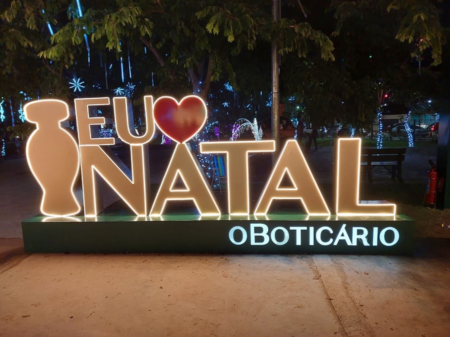 REABERTURA: Boticário presenteia Porto Velho com decoração de Natal no Parque da Cidade