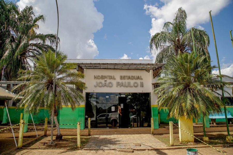 CALVÁRIO: Raio-x do João Paulo II está quebrado e pacientes tem que sair do local