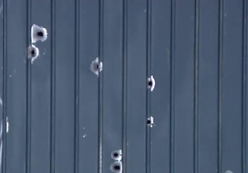 ATAQUE: Atiradores abrem fogo contra residência de mulher na zona Leste 