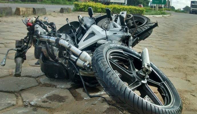 'FILA ANDOU': Acusado espanca ex-namorada, atual dela, ex-sogra e destrói moto