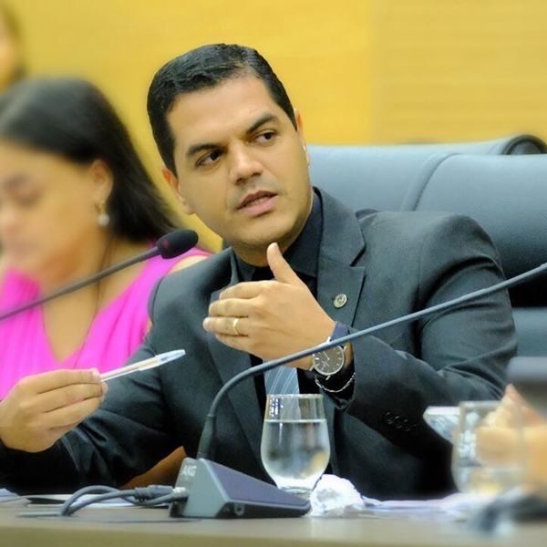 CÁSSIO GOIS: Deputado celebra conquistas de 2023 e detalha planos promissores para 2024