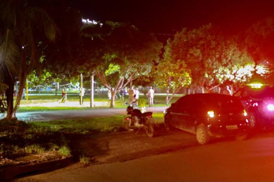 SKATE PARQUE: Garota é atacada por bando criminoso e roubada 