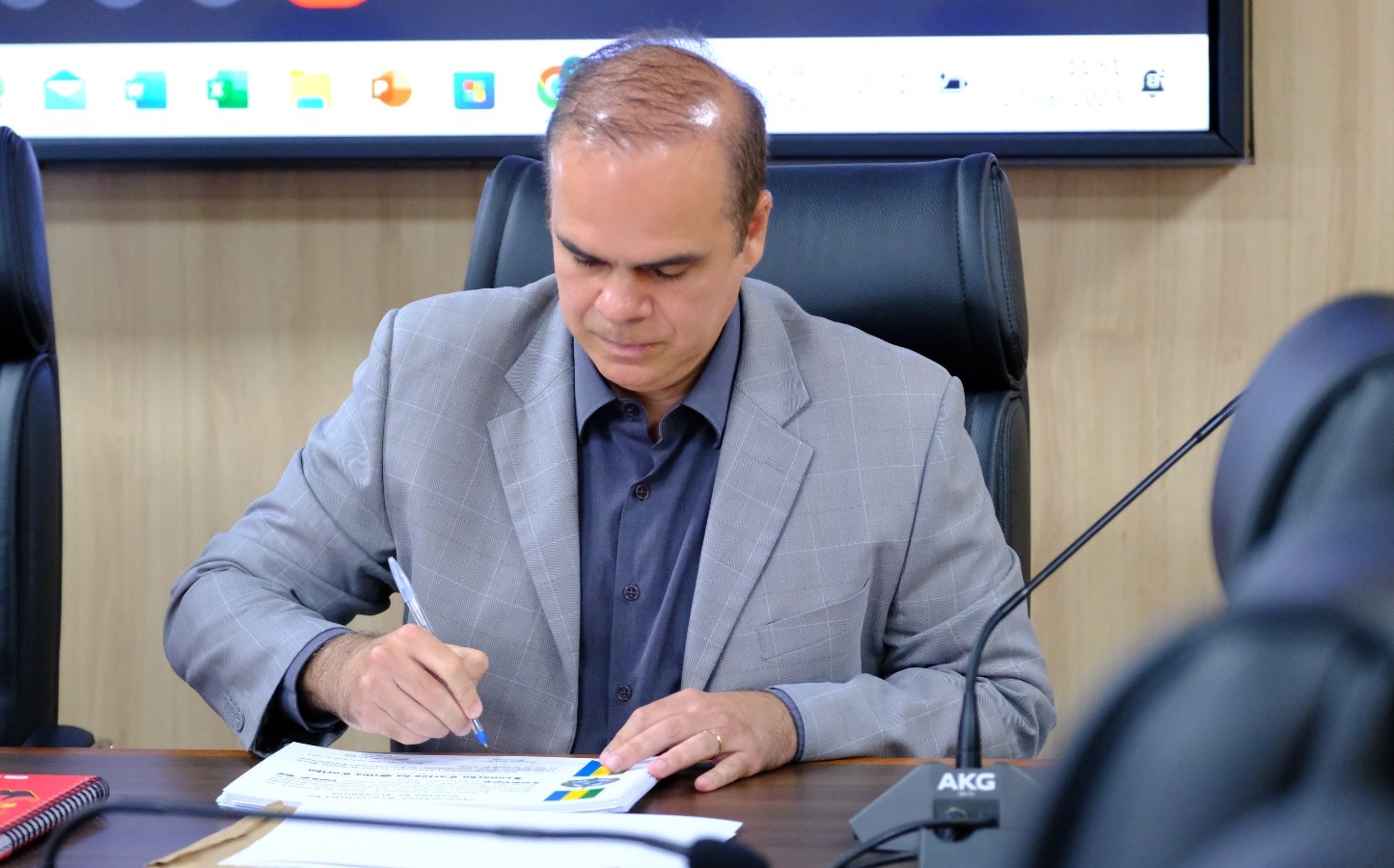 ALAN QUEIROZ: Deputado busca fortalecer a agricultura em RO por meio do Plante Mais