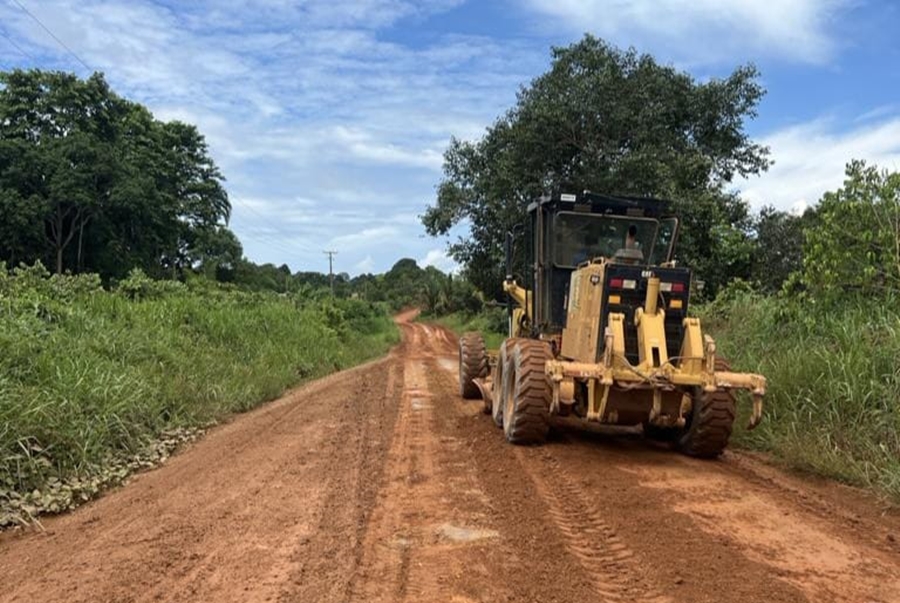 JÚNIOR QUEIROZ: Vereador em parceria com deputado garante melhorias para RO 005
