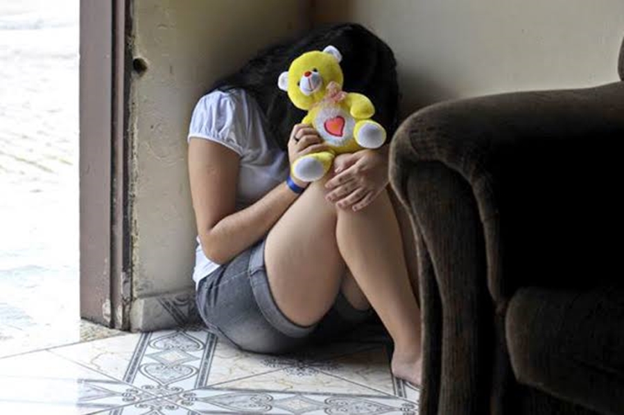 ZONA NORTE: Criança é abusada por criminoso após ser chamada para empinar moto