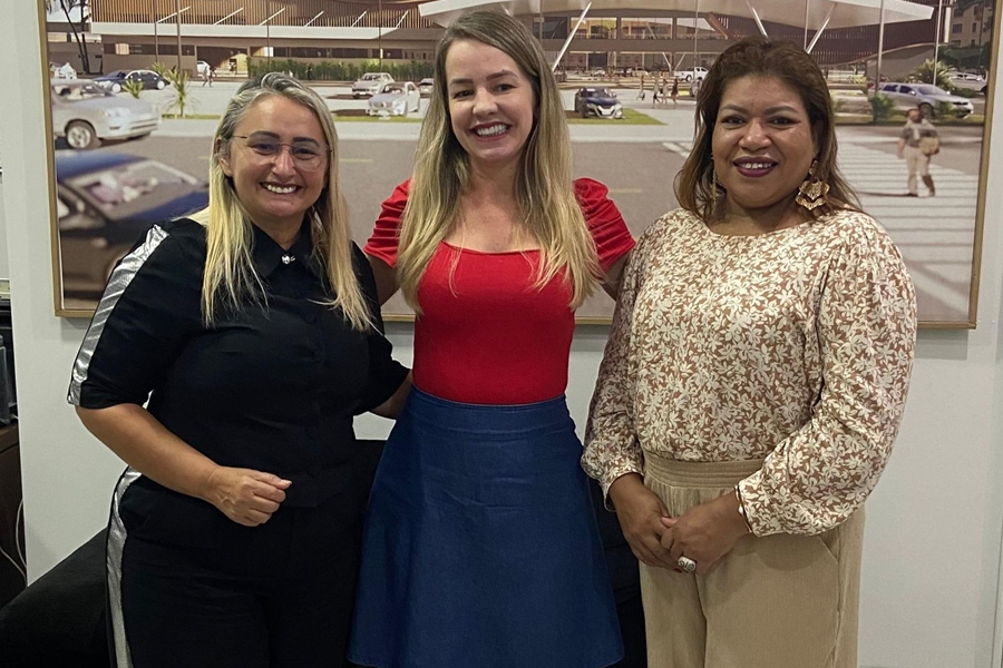 MÁRCIA SOCORRISTA: Vereadora se reúne para tratar sobre emenda para Associação do Autista de RO