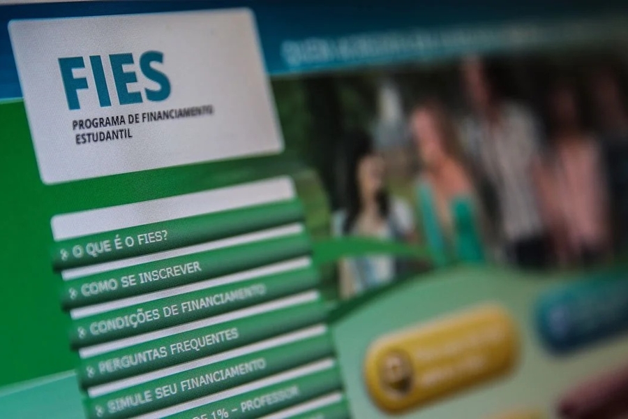 EDUCAÇÃO: Governo Federal lança Fies Social para estudantes de baixa renda