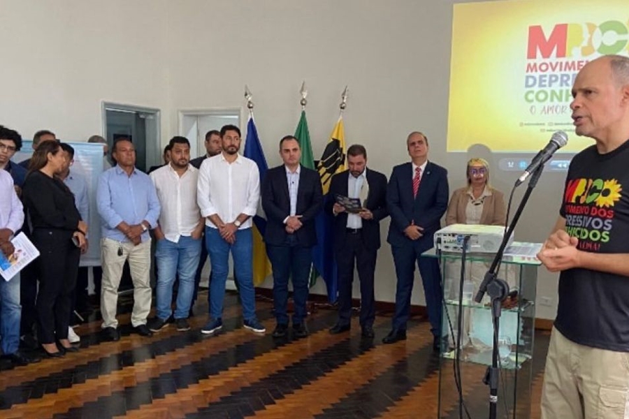 DR. GILBER: Vereador participa de encontro do movimento dos depressivos conhecidos - MDDC