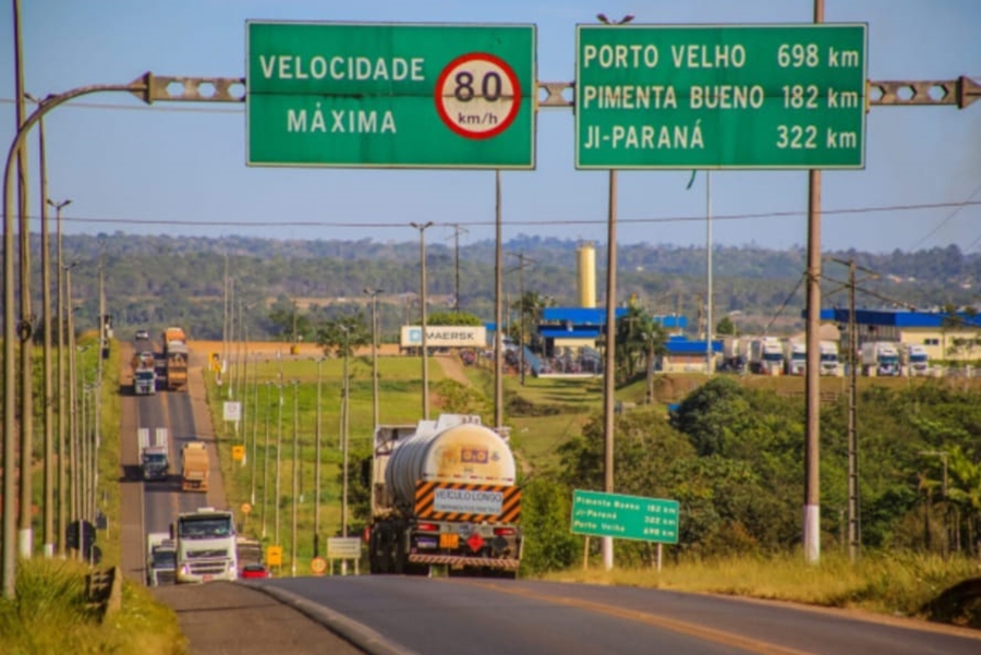ALAN QUEIROZ: Deputado busca transparência na concessão da BR-364 em reunião parlamentar