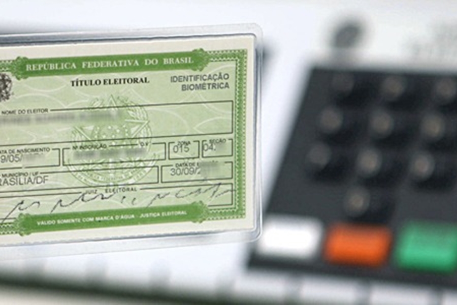 DATA: Eleitores devem ficar atentos ao prazo para transferência de título
