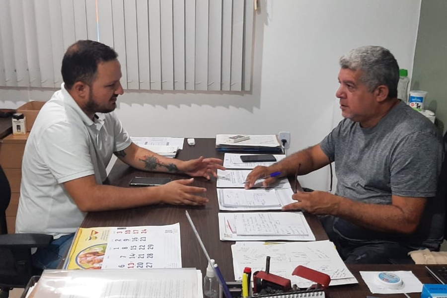 ISAQUE MACHADO: Gabinete articula limpeza no condomínio Morar Melhor e região do Bairro Novo