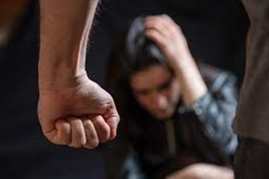 TRISTE: A cada 24 horas, ao menos oito mulheres são vítimas de violência
