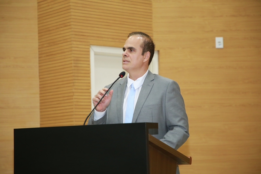 ALAN QUEIROZ: Deputado lidera esforços para melhorar a saúde em Rondônia