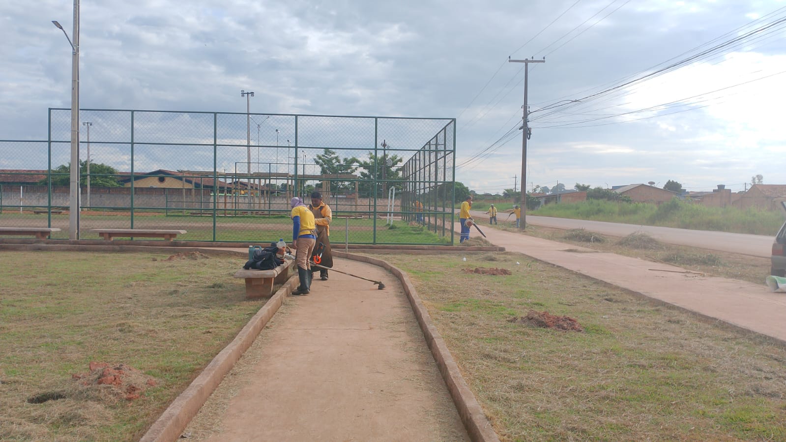 EDWILSON NEGREIROS: Vereador encaminha Pedidos de Providência e obtém melhorias em Praça 