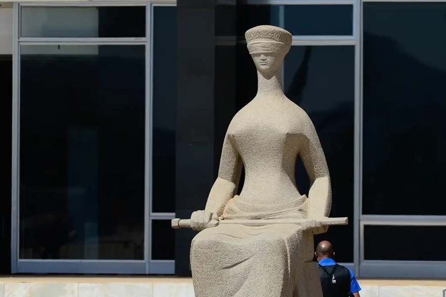 JULGAMENTO: STF forma maioria para manter foro privilegiado mesmo ao deixar cargo