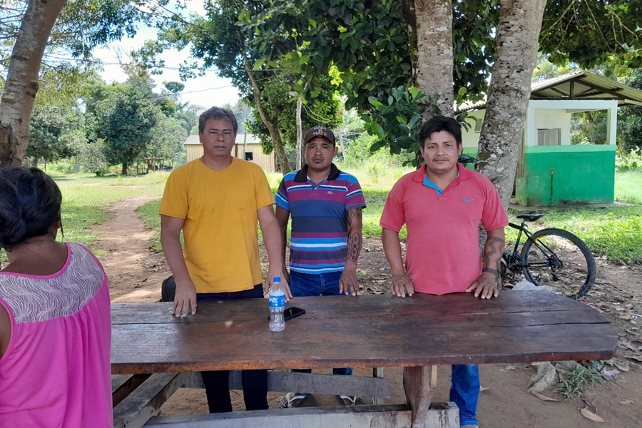 GUAJARÁ-MIRIM: Pré-candidato a prefeito participa de posse em associação dos povos originários