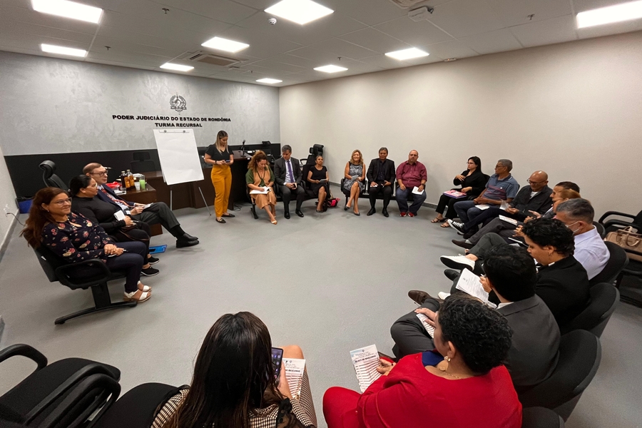 Governo alega que não tem orçamento e que enfrenta queda na arrecadação