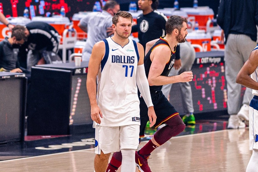 ESPORTE: Luka Doncic faz feito histórico em triplos duplos na NBA; confira recordes 