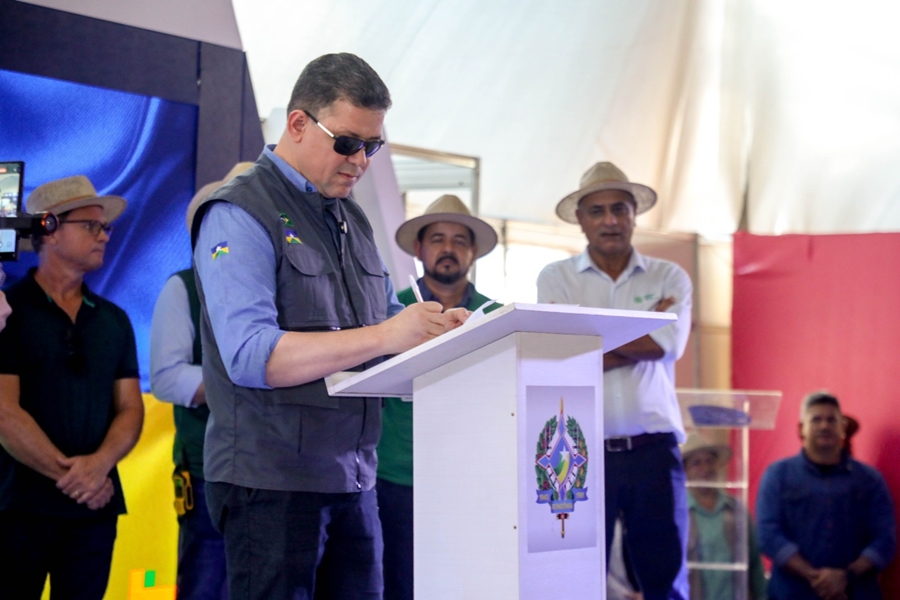 RO RURAL SHOW: Marcos Rocha anuncia comissão de regularização fundiária