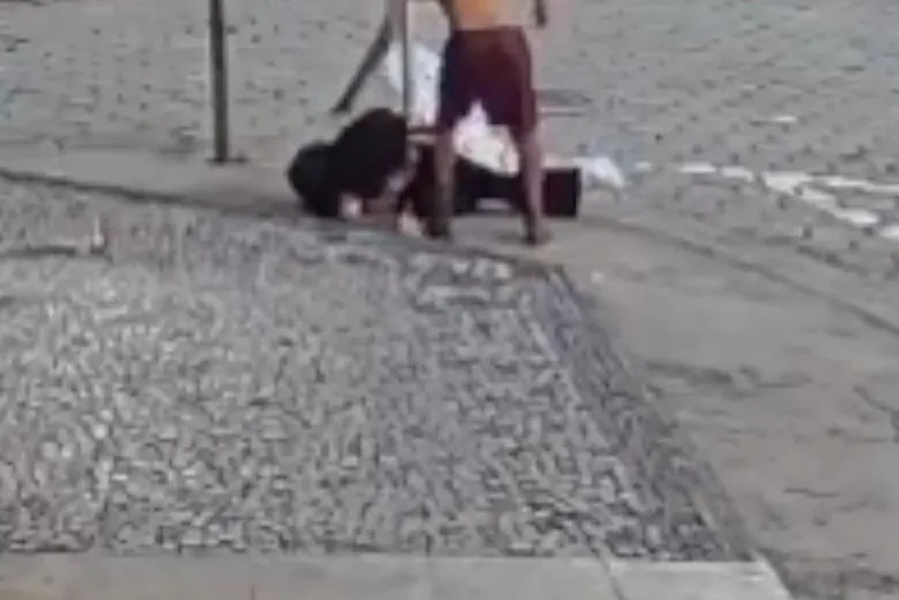 NA CAPITAL: Oficial da Aeronáutica é agredida por morador de rua e roubada 