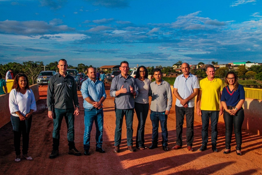 MARCOS ROCHA: Governador entrega mais de R$ 2,2 milhões para o município de Parecis