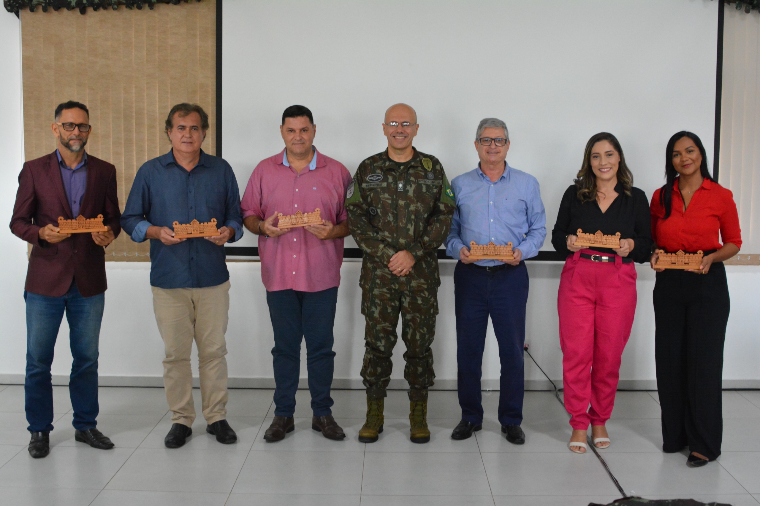COMEMORAÇÃO: 17ª Brigada de Infantaria de selva comemora Dia da Imprensa