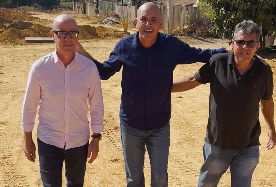 ISMAEL CRISPIN: Deputado visita Buritis e verifica andamento de obras de infraestrutura