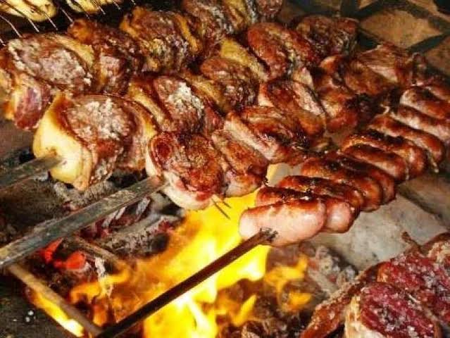 CHEGOU ALTERADO: Mulher é socorrida para a UPA após ser espancada pelo ex-marido em churrascada 