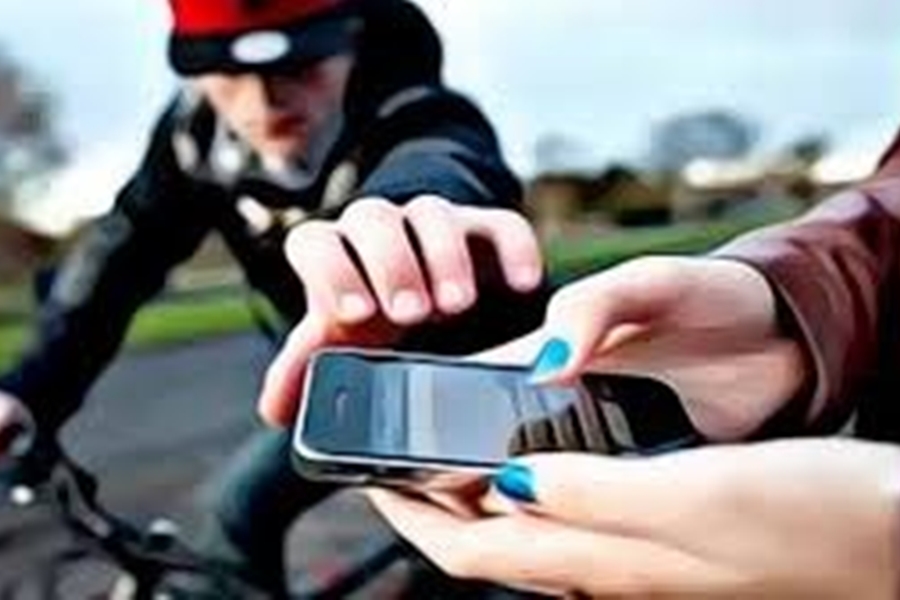 CRIMES: Estudo mostra que dois celulares são roubados ou furtados por minuto no Brasil