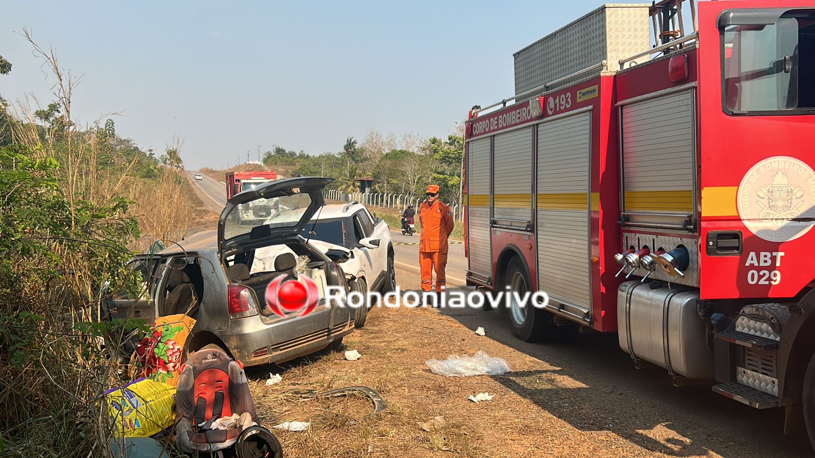 URGENTE: Passageira morre e vários ficam feridos após acidente na BR-319