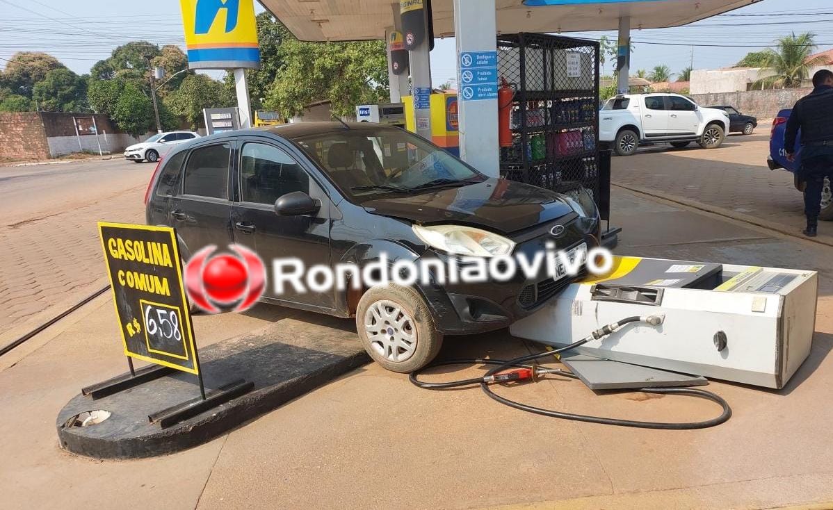 Mulher perde controle da direção e destrói bomba em posto de combustíveis