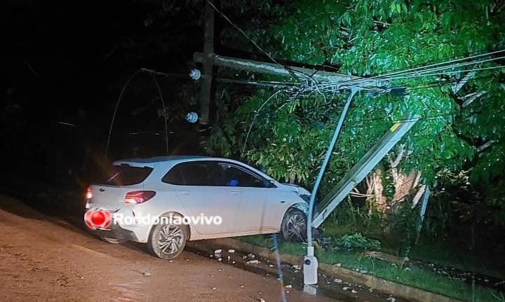 COCHILOU: Motorista perde controle da direção e derruba poste em Porto Velho 