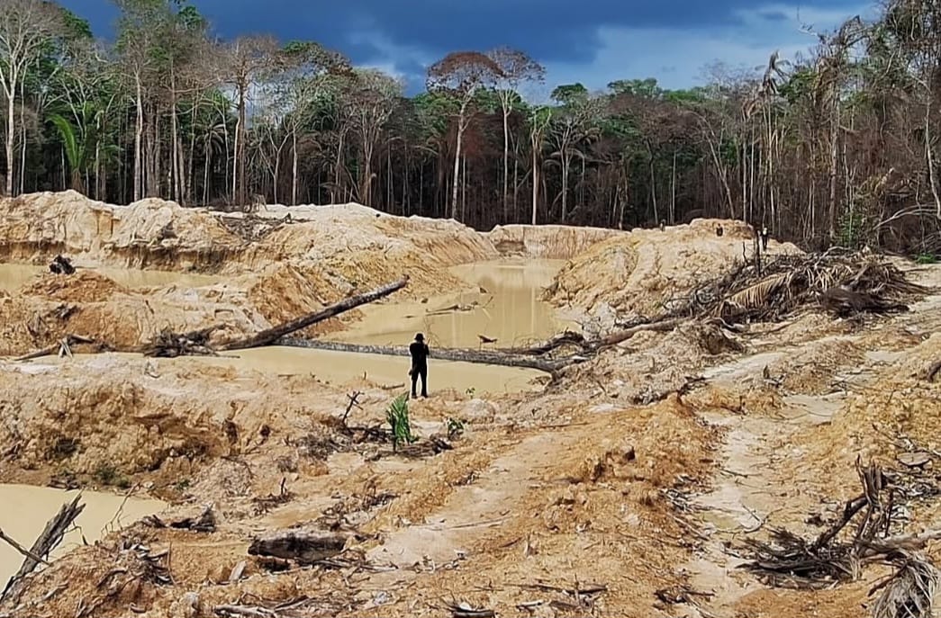 GARIMPAGEM ILEGAL: Indígenas de Rondônia denunciam invasão de garimpeiros e devastação ambiental 