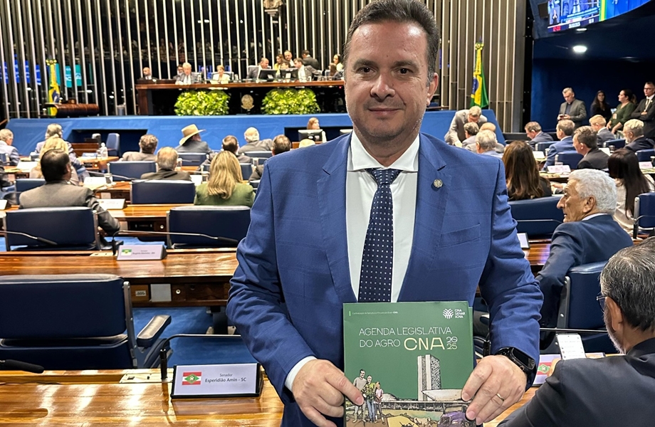 LUIS DO HOSPITAL: Deputado acompanha lançamento da Agenda do Agro 2025 em Brasília